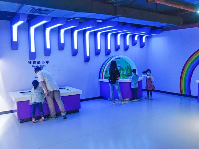 科學(xué)樂(lè)園展廳