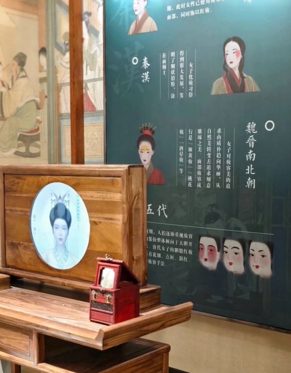 10個(gè)引人注目的女性展廳設(shè)計(jì)