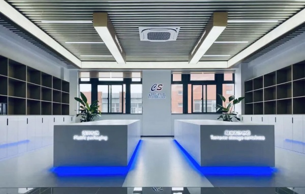 　　企業(yè)展廳，大大小小我們做過(guò)不止上千家，但綜合起來(lái)看，物流展廳是最順利的，也是最能體現(xiàn)“企業(yè)展廳”功能的一個(gè)展廳。